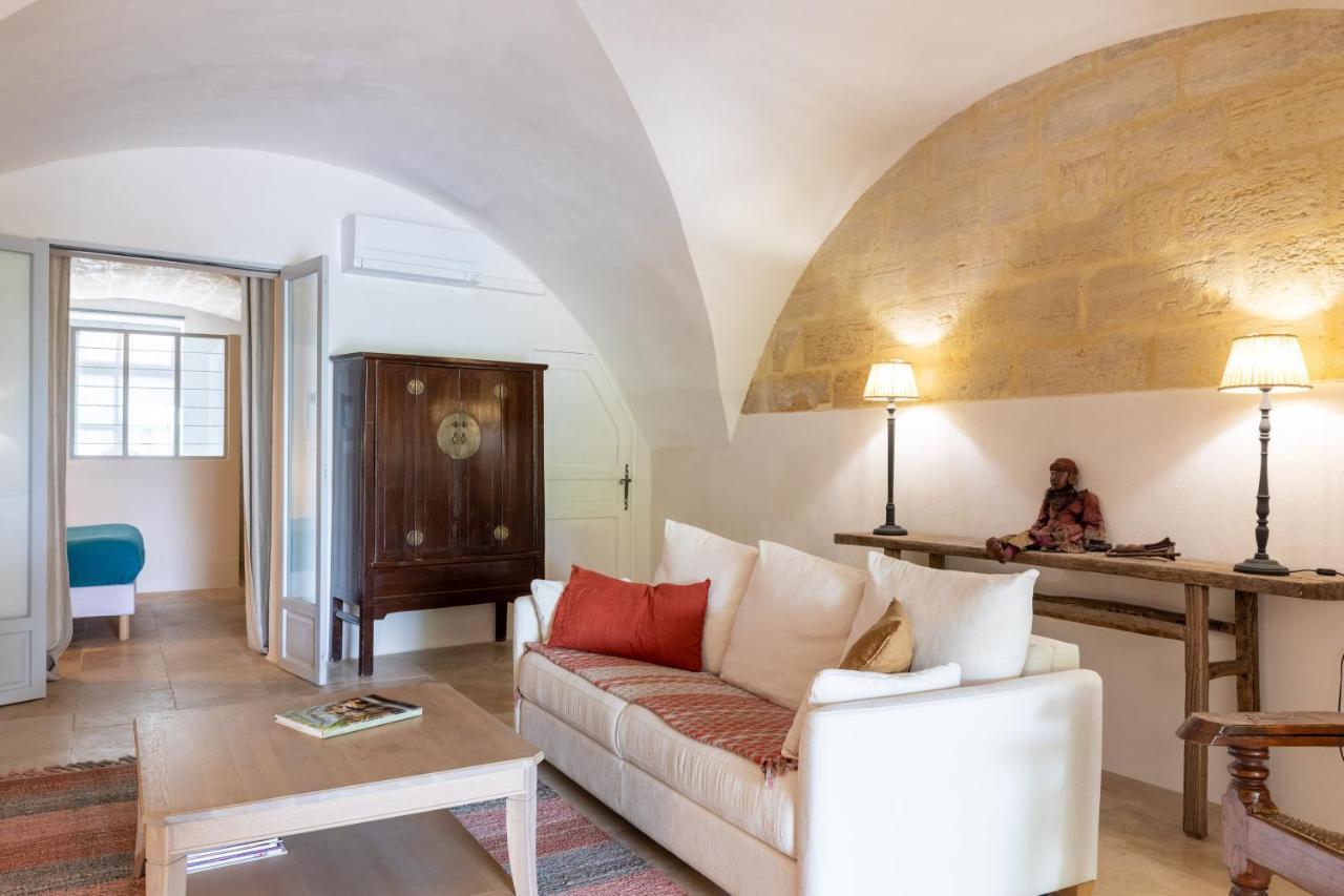 Les Canisses, Magnifique Appartement Avec Terrasse Au Coeur D'Uzès Eksteriør billede
